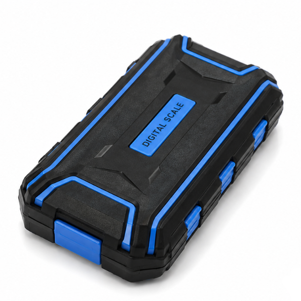Everyday Smoking digital precision scale with tough case, 200g capacity, 0.01g accuracy, displaying measurement on screen